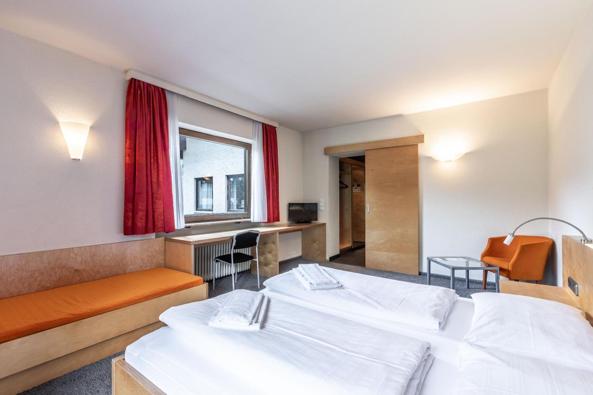 Keyone Rooms Loisach Лермос Стая снимка